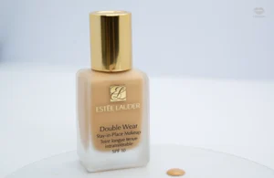 The Estée Lauder Double Wear Foundation is bottled magic Dollop of the Estée Lauder Double Wear Foundation